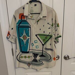 Martini and Shaker Graphic Men's Shirt Size XL